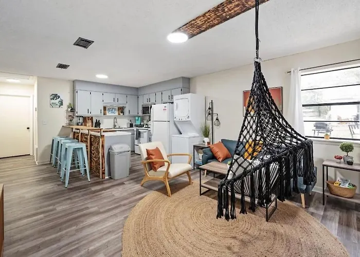 Apartment The Nook Fire Pit Bbq Dog Friendly Pensacola